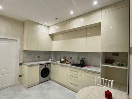 İçəri Şəhərdə 3 otaqlı köhnə tikili mənzil kirayə verilir, 100 m², 1 200 AZN/ay, şəkil 2 / 9