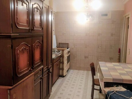 Nərimanovda 2 otaqlı köhnə tikili mənzil satılır, 45 m², 155 000 AZN, şəkil 3 / 4