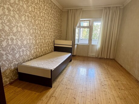 Yeni Yasamalda 2 otaqlı köhnə tikili mənzil satılır, 64 m², 157 000 AZN, şəkil 3 / 11