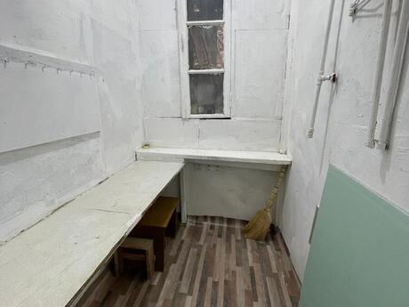 28 Mayda 1 otaqlı köhnə tikili mənzil kirayə verilir, 35 m², 550 AZN/ay, şəkil 4 / 6