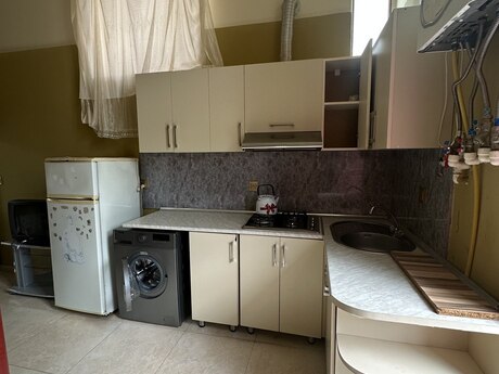 1-room house for rent in Həzi Aslanov, 20 m², 399 AZN/mo, photo 2 / 5