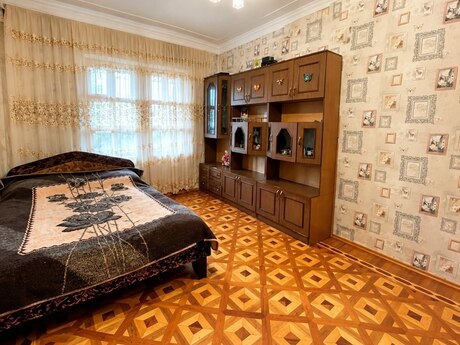 Сдаётся 2-комнатная квартира в старом фонде, İnşaatçılar, 50 м², 499 AZN/мес, фото 2 / 9