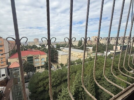 Сдаётся 4-комнатная квартира в старом фонде, Əhmədli, 100 м², 650 AZN/мес, фото 5 / 12