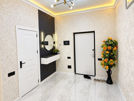 Elan №6528723 - Bakı, Yeni Günəşli q., 2 otaqlı, 67 m², 13/17 mərtəbə