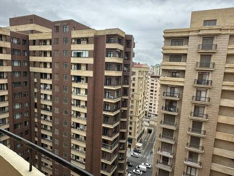 Продаётся 3-комнатная квартира в новостройке, Şah İsmayıl Xətai, 130 м², 452 000 AZN, фото 2 / 12
