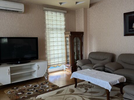 Nizamidə 3 otaqlı yeni tikili mənzil kirayə verilir, 135 m², 1 400 AZN/ay, şəkil 5 / 12