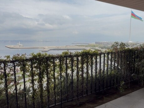 7-room new-build apartment for sale in Bayıl Bay residence, 437 m², 2 924 000 AZN, photo 3 / 12