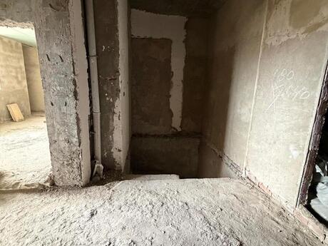 Продаётся 4-комнатная квартира в новостройке, Nəsimi, 171 м², 376 200 AZN, фото 4 / 12