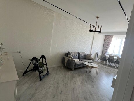 Продаётся 3-комнатная квартира в новостройке, Yeni Yasamal, 100 м², 229 000 AZN, фото 2 / 12