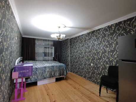 Yeni Günəşlidə 4 otaqlı köhnə tikili mənzil satılır, 100 m², 179 000 AZN, şəkil 5 / 12