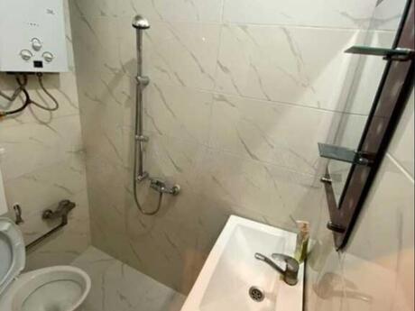 Сдаётся 2-комнатная квартира в старом фонде, Yeni Yasamal, 45 м², 480 AZN/мес, фото 4 / 8