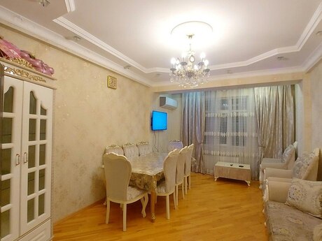 2 otaqlı mənzil, 71 m², Yeni Bakı, 500 AZN