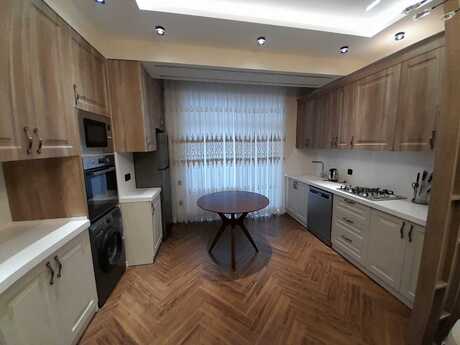 Nəriman Nərimanovda 3 otaqlı yeni tikili mənzil kirayə verilir, 110 m², 1 500 AZN/ay, şəkil 3 / 12