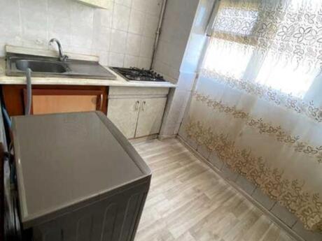 Elan №6528992 - Bakı, Yeni Yasamal q., 2 otaqlı, 40 m², 8/9 mərtəbə