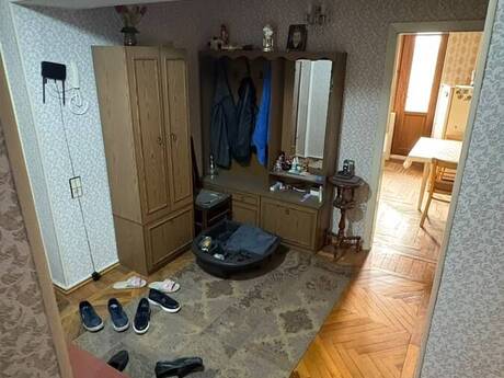 Продаётся 4-комнатная квартира в старом фонде, 20 Yanvar, 130 м², 286 999 AZN, фото 4 / 12