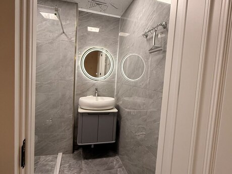 Сдаётся 2-комнатная квартира в старом фонде, Nəriman Nərimanov, 70 м², 650 AZN/мес, фото 2 / 12