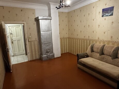 Сдаётся 3-комнатная квартира в старом фонде, Nəriman Nərimanov, 70 м², 500 AZN/мес, фото 2 / 8