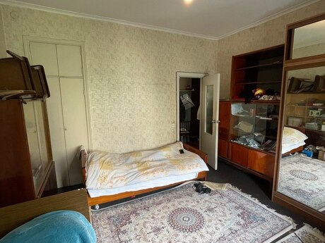 Продаётся 2-комнатная квартира в старом фонде, Elmlər Akademiyası, 68 м², 225 000 AZN, фото 4 / 12