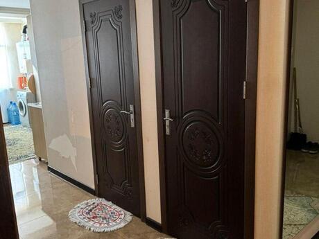 Hövsanda 4 otaqlı köhnə tikili mənzil satılır, 90 m², 148 000 AZN, şəkil 4 / 12