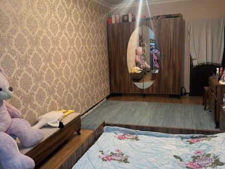 Hövsanda 4 otaqlı köhnə tikili mənzil satılır, 90 m², 148 000 AZN, şəkil 3 / 12