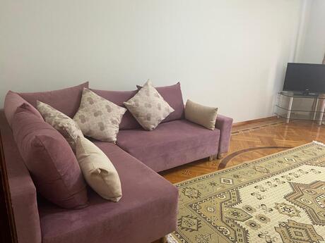 Elmlər Akademiyasında 2 otaqlı köhnə tikili mənzil kirayə verilir, 75 m², 650 AZN/ay, şəkil 3 / 12
