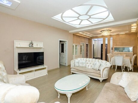 Elan №6529165 - Bakı, Sahil m., 4 otaqlı, 176 m², 5/16 mərtəbə