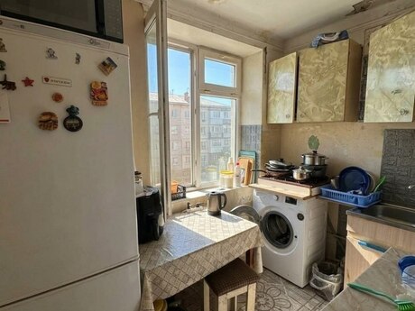 Qara Qarayevdə 2 otaqlı köhnə tikili mənzil satılır, 55 m², 155 000 AZN, şəkil 5 / 7