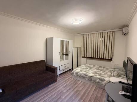 1-room old-build apartment for rent in Elmlər Akademiyası, 35 m², 600 AZN/mo, photo 2 / 4