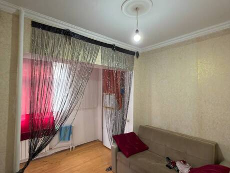 Продаётся 2-комнатная квартира в старом фонде, Köhnə Günəşli, 42 м², 104 000 AZN, фото 3 / 7