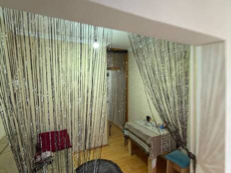 Продаётся 2-комнатная квартира в старом фонде, Köhnə Günəşli, 42 м², 104 000 AZN, фото 4 / 7