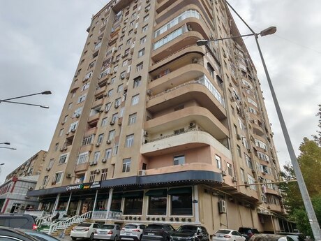 3 otaq · 132 m² · 6/17 mərtəbə, Əhmədli