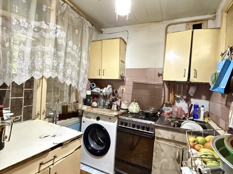 Продаётся 2-комнатная квартира в старом фонде, Elmlər Akademiyası, 54 м², 137 000 AZN, фото 4 / 11