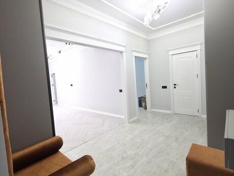 Продаётся 3-комнатная квартира в новостройке, Bakıxanov, 73 м², 198 000 AZN, фото 4 / 12
