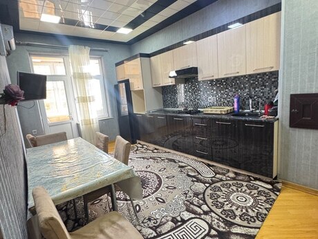 3-room new-build apartment for rent in Həzi Aslanov, 124 m², 750 AZN/mo, photo 3 / 11