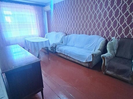 2-room old-build apartment for rent in Bakıxanov, 50 m², 500 AZN/mo, photo 2 / 8