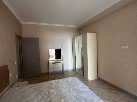 West Town kompleksində 2 otaqlı yeni tikili mənzil kirayə verilir, 90 m², 749 AZN/ay, şəkil 4 / 12