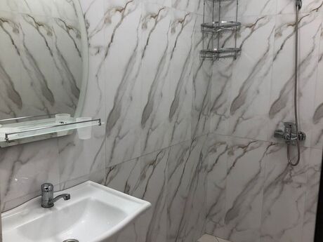 Сдаётся 2-комнатная квартира в новостройке, Gənclik, 65 м², 750 AZN/мес, фото 5 / 7