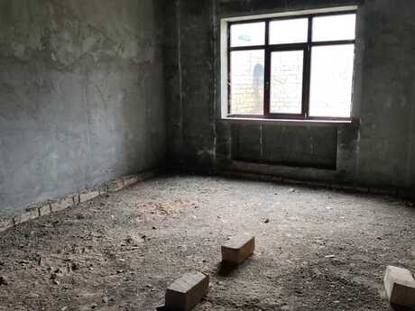 Novxanıda 12 otaqlı həyət evi satılır, 915 m², 1 100 000 AZN, şəkil 3 / 12