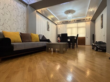 4-room new-build apartment for sale in Qurtuluş 93 residence, 120 m², 170 000 AZN, photo 2 / 12
