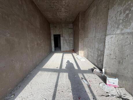 İnşaatçılarda 3 otaqlı yeni tikili mənzil satılır, 84 m², 220 000 AZN, şəkil 2 / 4