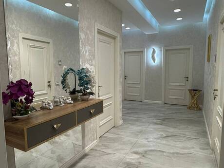 Nəriman Nərimanovda 3 otaqlı yeni tikili mənzil satılır, 125 m², 572 000 AZN, şəkil 3 / 12