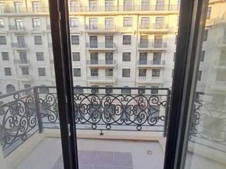 2 rooms · 80 m²