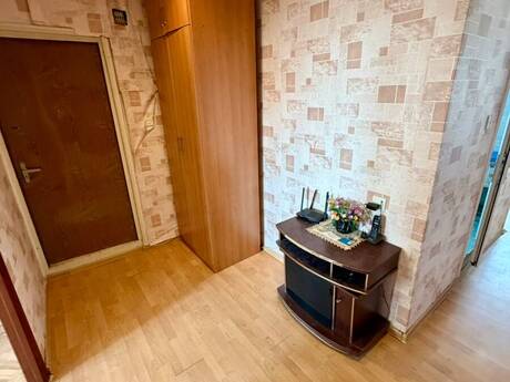 Bakıxanovda 2 otaqlı köhnə tikili mənzil satılır, 65 m², 149 000 AZN, şəkil 4 / 11