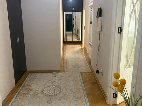 Elan №6529612 - Bakı, Elmlər Akademiyası m., 2 otaqlı, 110 m², 15/17 mərtəbə