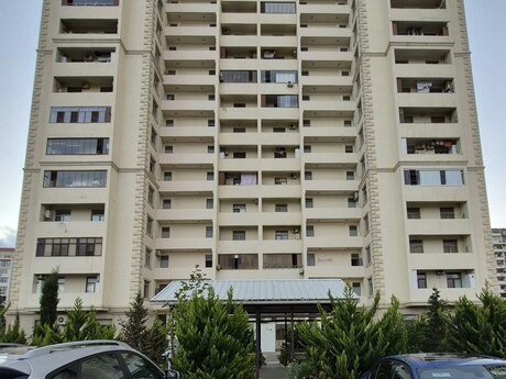 2 otaq · 54 m² · 9/14 mərtəbə, Elmlər Akademiyası