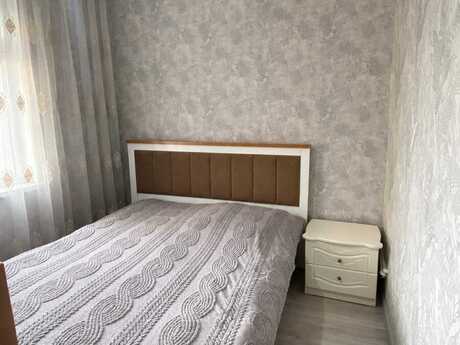Yeni Günəşlidə 3 otaqlı köhnə tikili mənzil satılır, 62 m², 148 000 AZN, şəkil 3 / 8