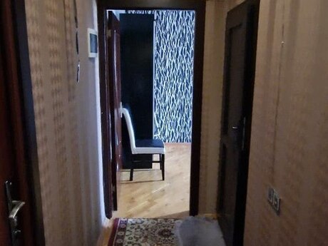 7-ci mikrorayonda 2 otaqlı köhnə tikili mənzil kirayə verilir, 50 m², 650 AZN/ay, şəkil 5 / 9
