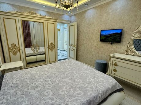 3-room new-build apartment for rent in Grand Hayat residence, 145 m², 1 800 AZN/mo, photo 4 / 12