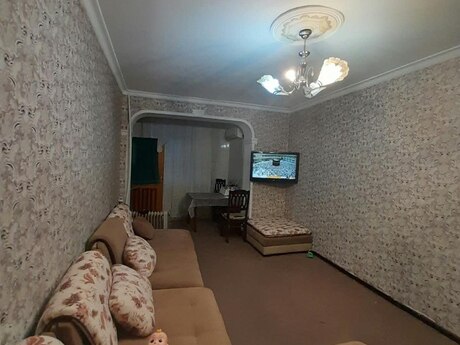 Продаётся 2-комнатная квартира в старом фонде, Neftçilər, 45 м², 120 000 AZN, фото 5 / 9