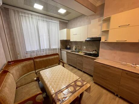 3-room new-build apartment for sale in Elmlər Akademiyası, 110 m², 450 000 AZN, photo 5 / 12